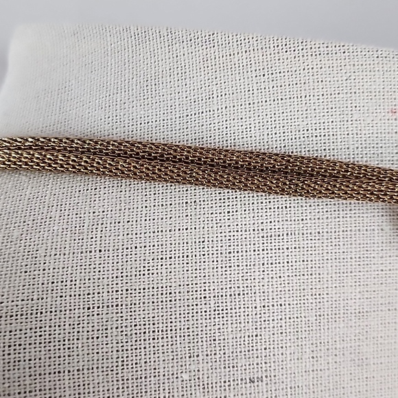 J. Crew Gold Tone Triple Knot Mesh 🪢 Link Chain Necklace - Picture 4 of 11